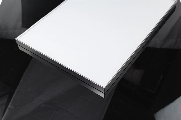 Aluminium Frame 4mm Glass-in Cabinet Door  (4)